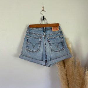 Levi shorts